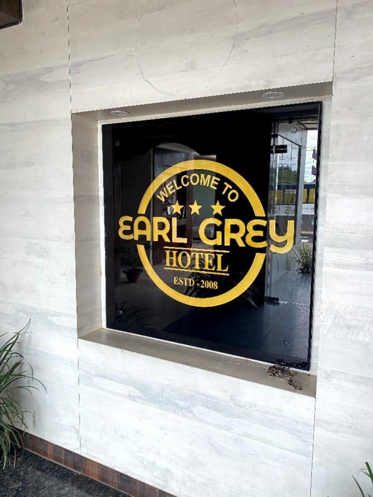 Hotel Earl Grey Джорхат Экстерьер фото